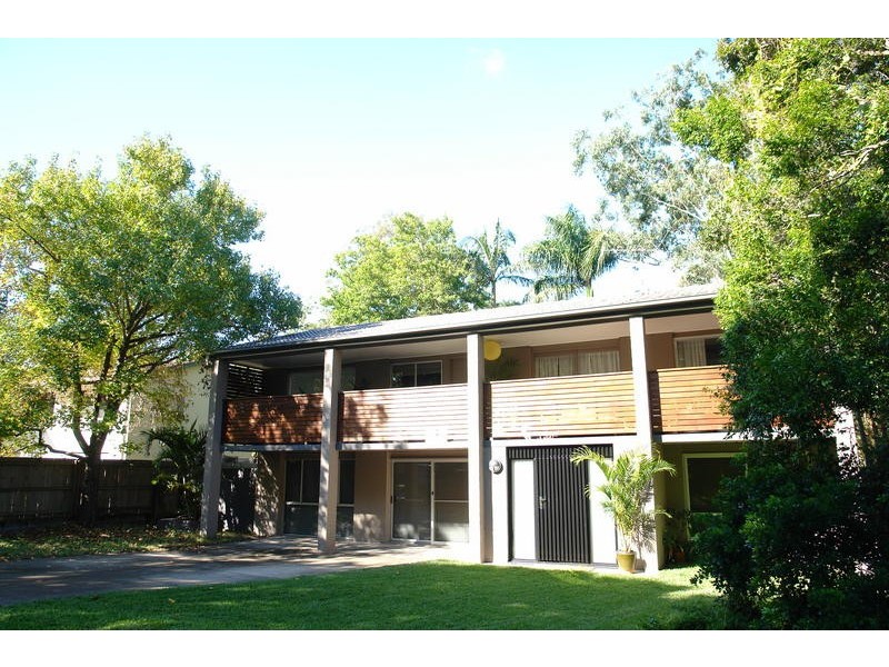 19 Leander Street, Chapel Hill QLD 4069